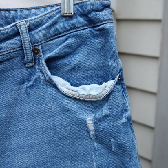 Old Navy Plus Petite OG Loose High Rise Distress Frayed Holes Stretch Jeans 18P - Picture 4 of 7